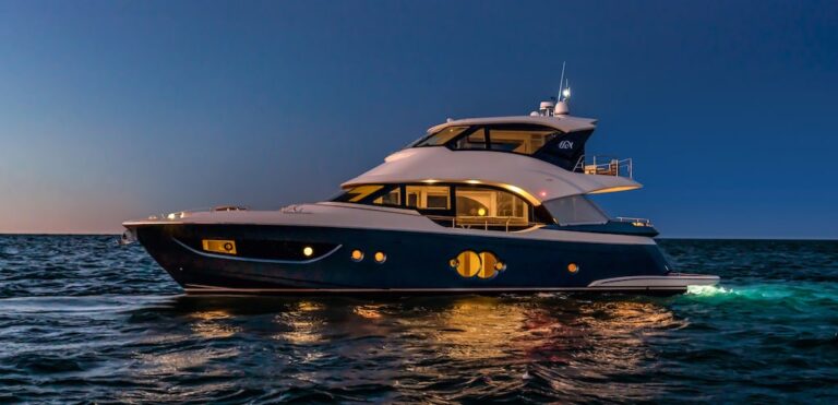 MCY-70-Skylounge