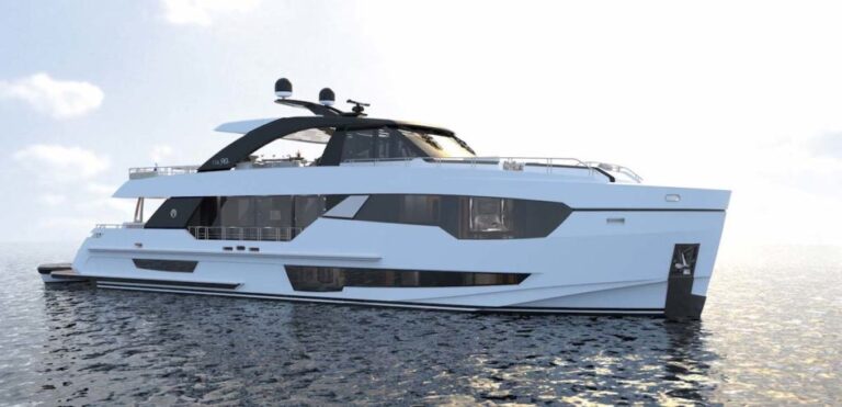 Ocean-alexander-90r-open