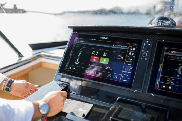 foto-NR-2-QNN-SaloneNautica_Navico-5-1-1