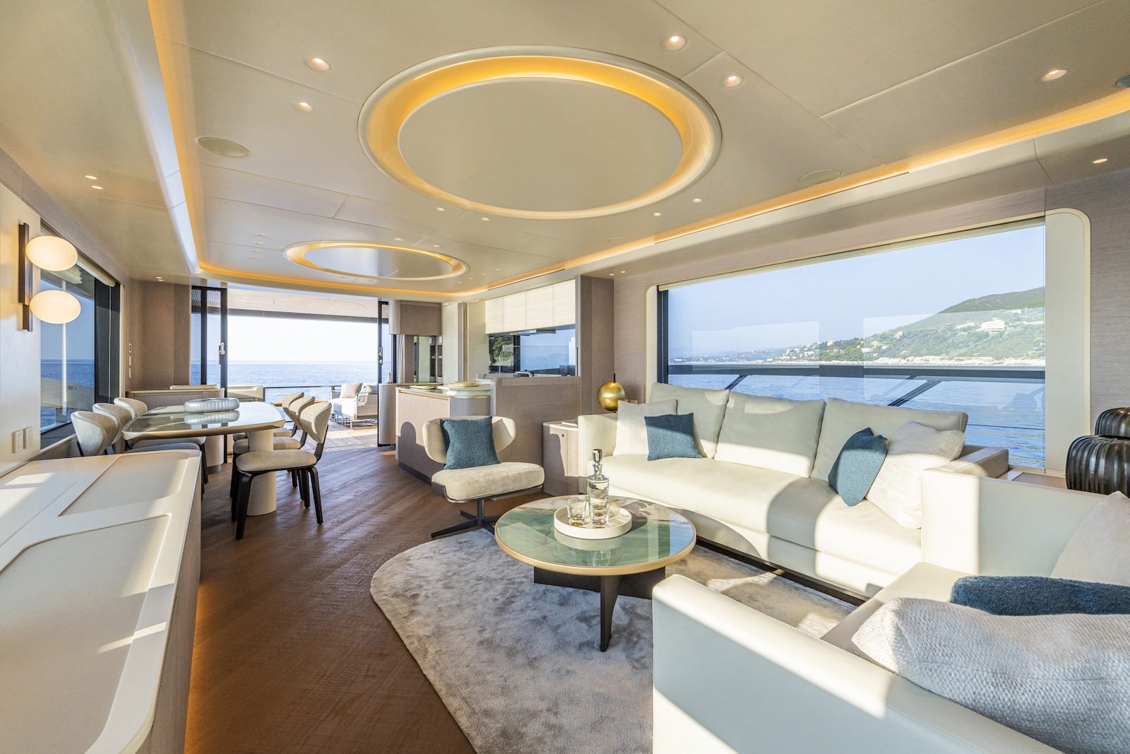Navetta 70 Absolute Main Deck and saloon 6