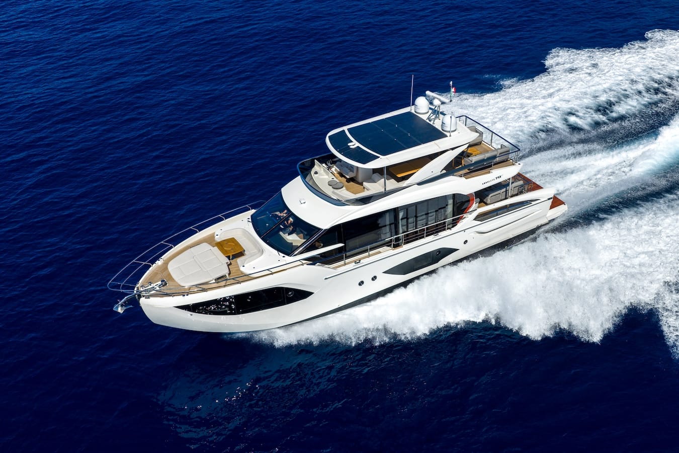 Absolute 70 Fly prueba en el mar