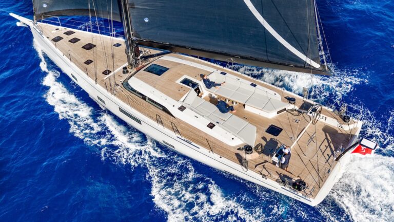 Grand Soleil Plus 80 a vela