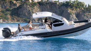 Cayman 41.0 Hard Top: Prueba en el mar del nuevo modelo deportivo de Ranieri International