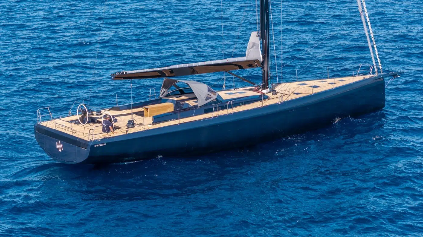 ICE 80 Blue Water Sport: prueba en vídeo del yate de carbono de 78 pies que navega más rápido que el viento