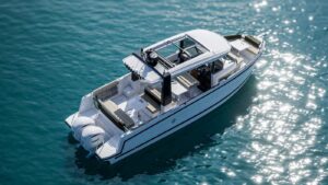 Jeanneau EX 34, la nueva gama de yates diseñada en torno a lo esencial